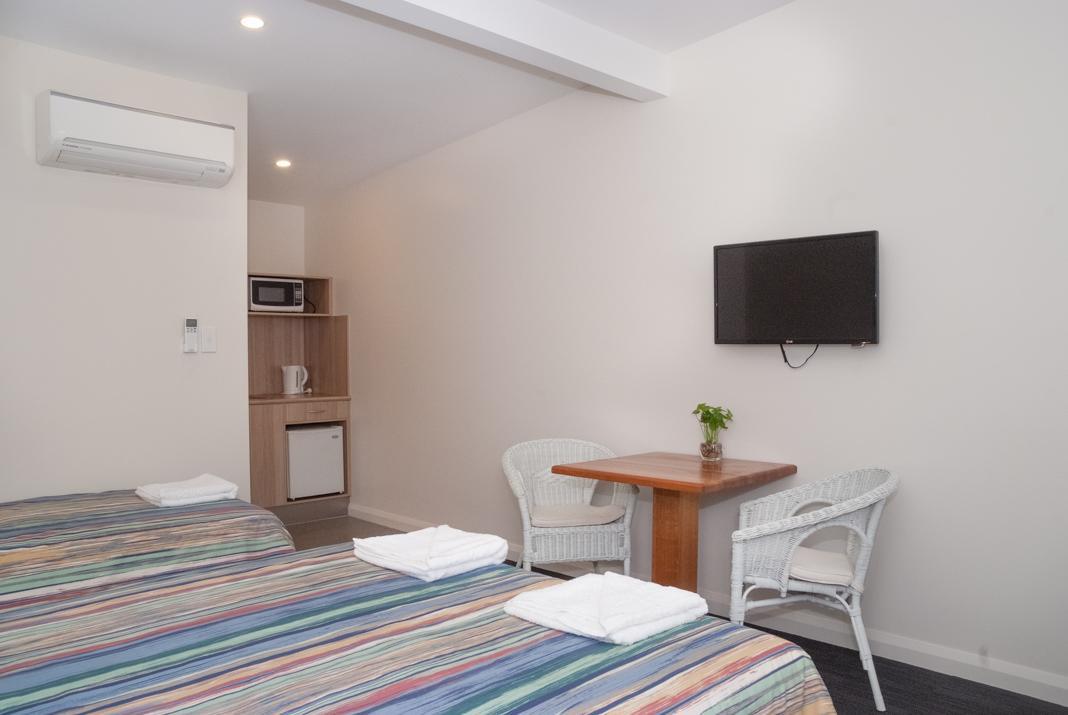 Campbell Town Hotel Motel Екстер'єр фото